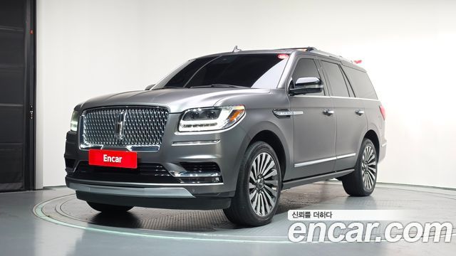 2021 Lincoln Navigator, VIN 5LMJJ2LT0MEL02456
