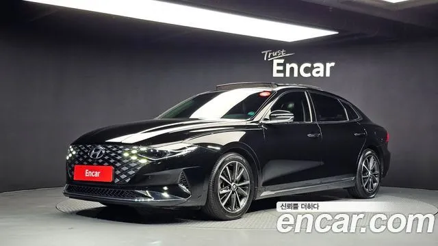 2020 Hyundai Grandeur, VIN KMHF241DBLA401320