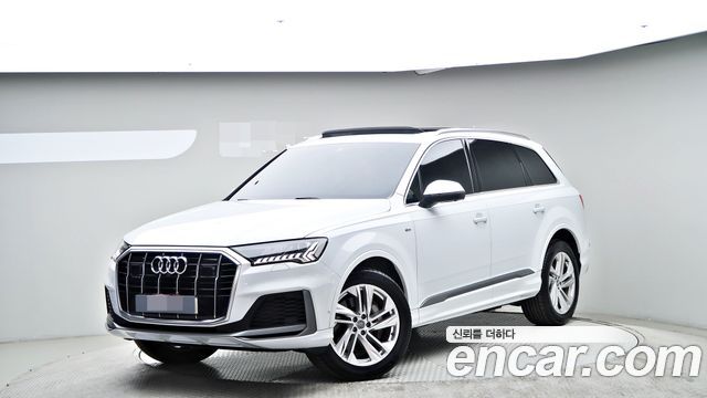 2021 Audi Q7, VIN WAUZZZ4M8MD002363