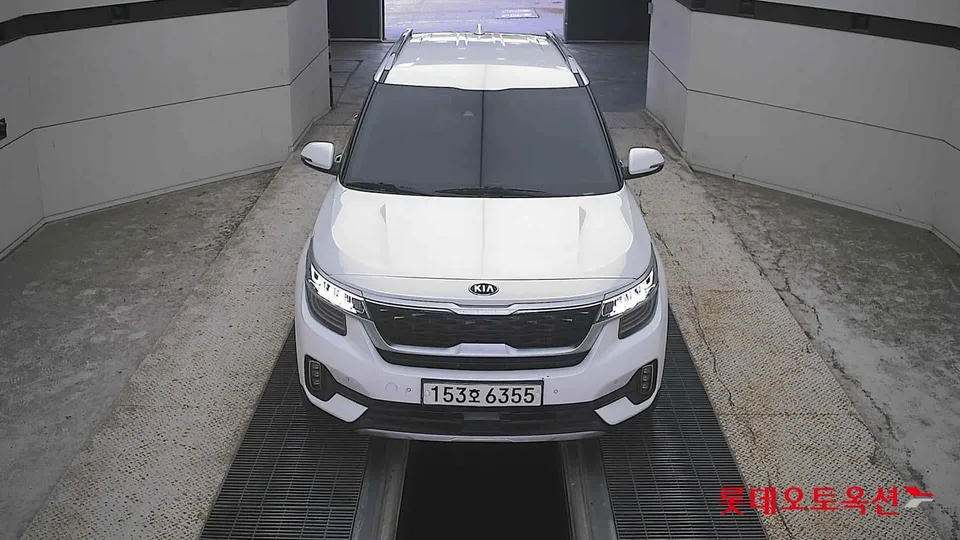 2021 Kia Seltos, VIN KNAET812GMK157097