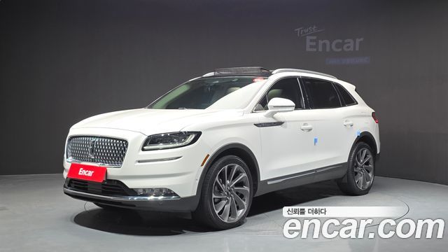 2022 Lincoln Nautilus, VIN 2LMPJ8KP9NBL02316