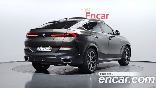 2021 BMW X6, VIN WBAGT8108M9F67447