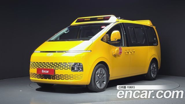 2025 Hyundai Staria, VIN KMJYB373BSU230330