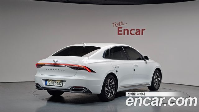 2022 Hyundai Grandeur, VIN KMHF1413BNA143494