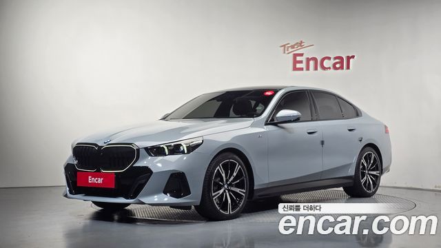 2024 BMW 5-Series, VIN WBA51FJ0XRCR20294