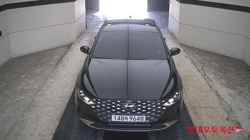 2021 Hyundai Grandeur, VIN KMHF141DBMA446242