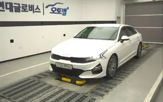 2022 Kia K5, VIN KNAG741BBNA190856