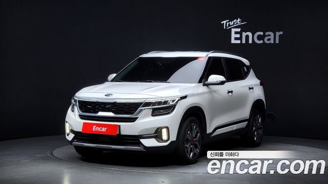 2022 Kia Seltos, VIN KNAET812GNK231621