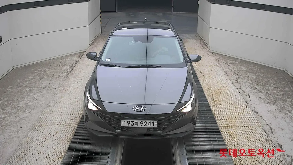 2023 Hyundai Avante, VIN KMHLM41EEPU353899