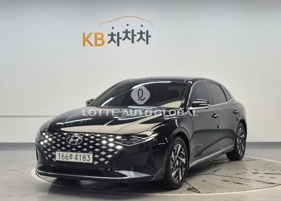 2021 Hyundai Grandeur, VIN KMHF1413BMA121471