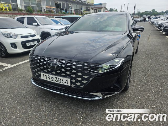 2023 Hyundai Grandeur, VIN KMHF1413BPA152107