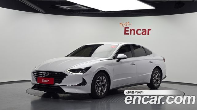 2021 Hyundai Sonata, VIN KMHL141EBMA145010