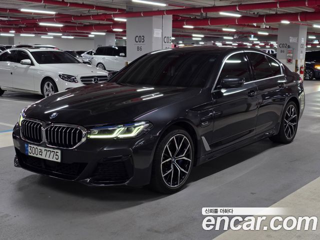 2022 BMW 5-Series, VIN WBA51AG06NCJ35145