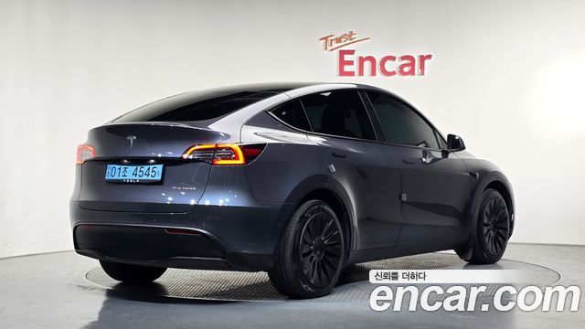 2022 Tesla Model Y, VIN 7SAYGDEE2NF416623