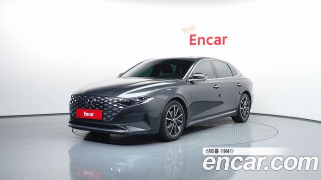 2022 Hyundai Grandeur, VIN KMHF141DBNA483743
