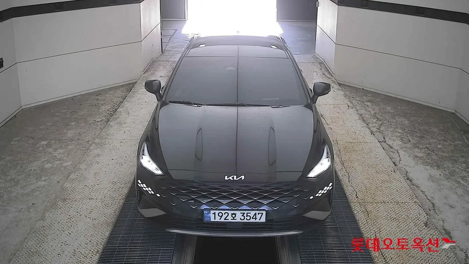 2023 Kia K8, VIN KNAM241BBPA040867