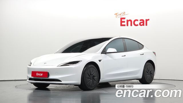 2026 Tesla Model 3, VIN LRW3E7FS0TC835533