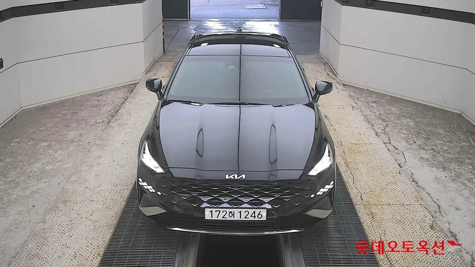 2023 Kia K8, VIN KNAM2411BPA033733