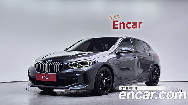 2021 BMW 1-Series, VIN WBA7L7109M7J10732