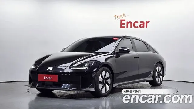 2023 Hyundai Ioniq 6, VIN KMHM241CPPA042243