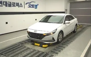2021 Hyundai Avante, VIN KMHLL41EEMU224587