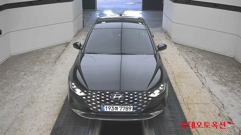 2023 Hyundai Grandeur, VIN KMHF1413BPA154794