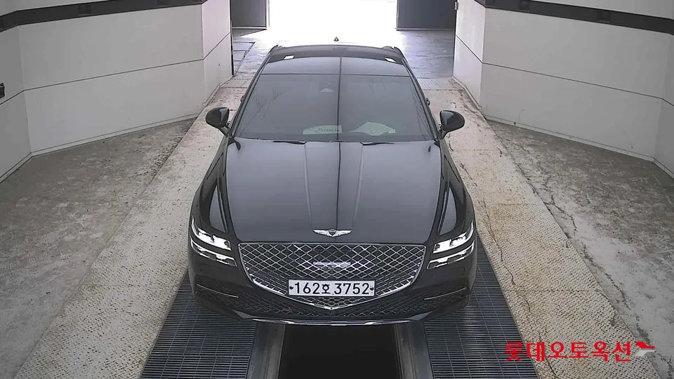 2021 Genesis G80, VIN KMTGB41CDMU070368