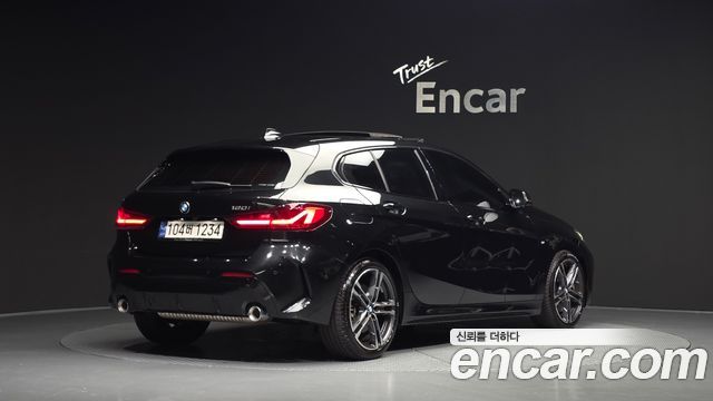 2024 BMW 1-Series, VIN WBA7L7102R7N37001