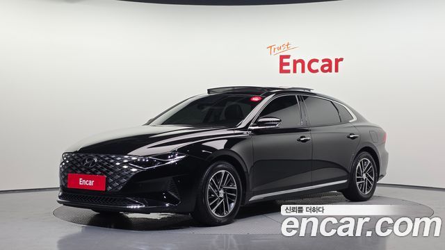 2022 Hyundai Grandeur, VIN KMHF241NBNA450345