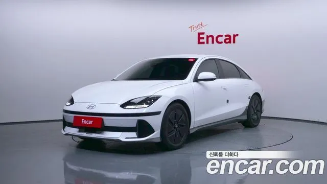 2024 Hyundai Ioniq 6, VIN KMHM241AFRA070592