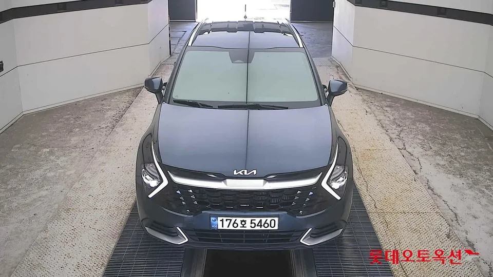 2022 Kia Sportage, VIN KNAPV81CBNK008023