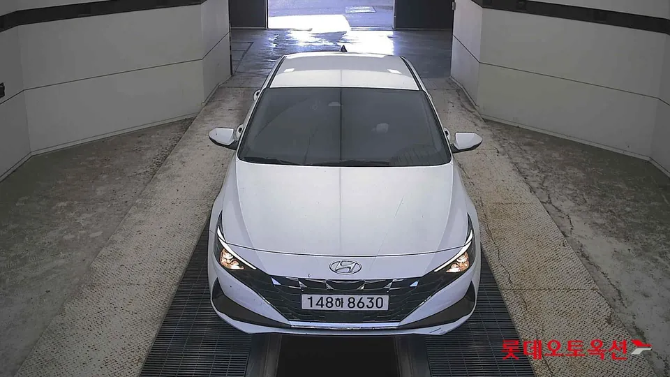 2021 Hyundai Avante, VIN KMHLM41EEMU223960