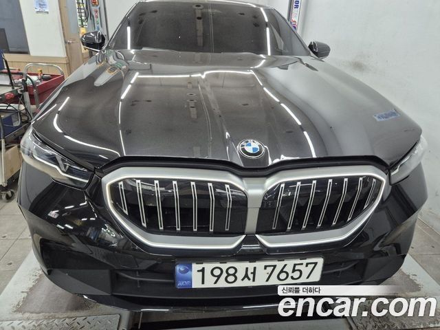 2024 BMW 5-Series, VIN WBA51FJ04RCR17312