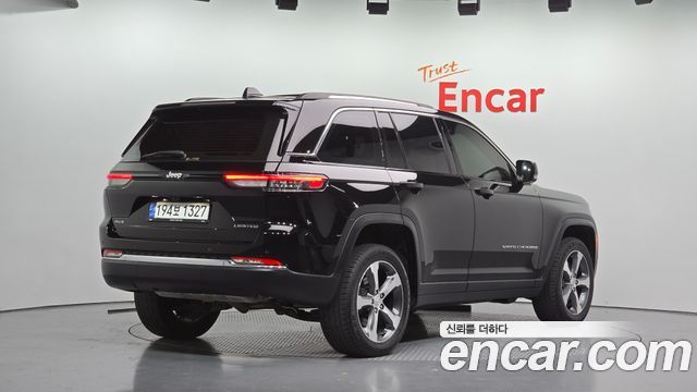 2023 Jeep Cherokee, VIN 1C4RJHBG5P8908078