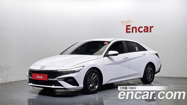 2024 Hyundai Avante, VIN KMHLN41EERU567412