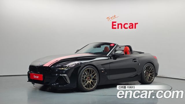 2021 BMW Z4, VIN WBAHF9101MWX05135