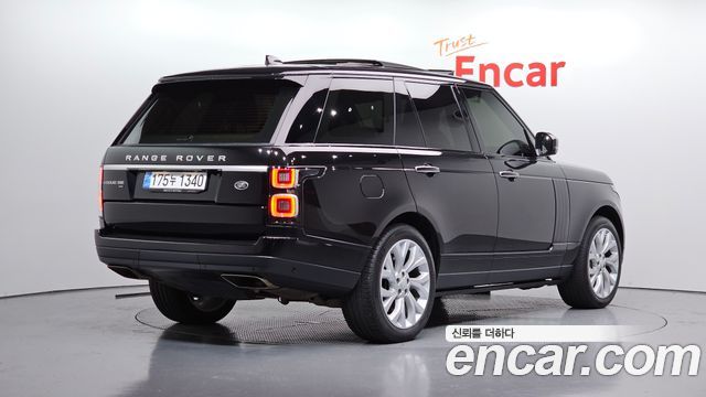 2021 Land Rover Range Rover, VIN SALGA2BW0MA438549