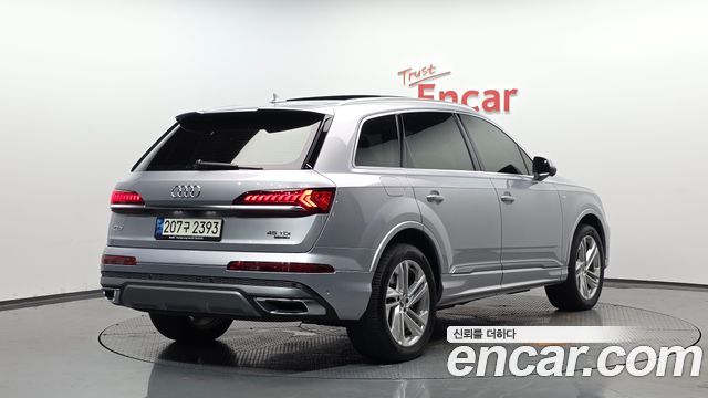 2021 Audi Q7, VIN WAUZZZ4M6MD001633
