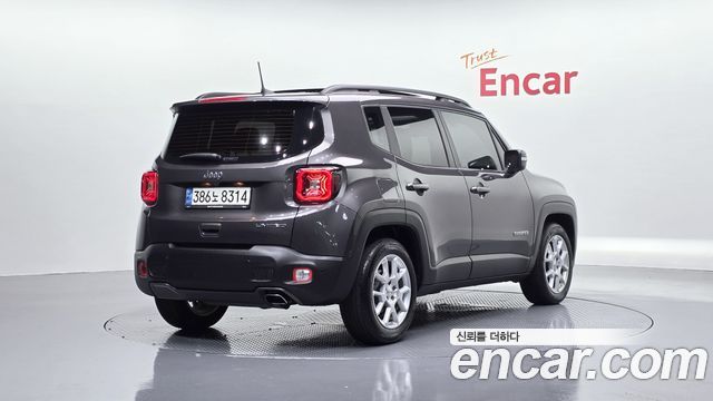 2021 Jeep Renegade, VIN 1C4NJCDB5MPM72823