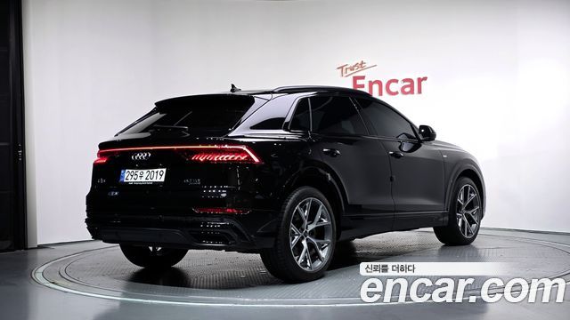 2023 Audi Q8, VIN WAUZZZF18PD052848