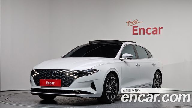 2022 Hyundai Grandeur, VIN KMHF241DBNA450652