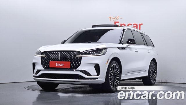 2025 Lincoln Aviator, VIN 5LM5J9XC0SGL11454