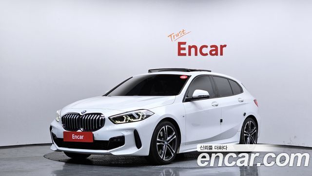 2022 BMW 1-Series, VIN WBA7L7103N7K86449
