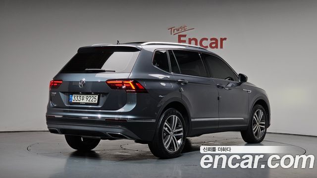 2020 Volkswagen Tiguan, VIN WVGZZZ5NZLM179664