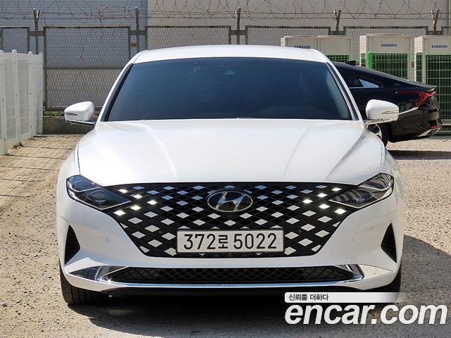 2020 Hyundai Grandeur, VIN KMHF241GBLA379918
