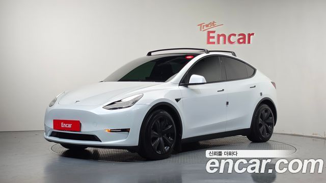 2022 Tesla Model Y, VIN 7SAYGDEE5NF497567