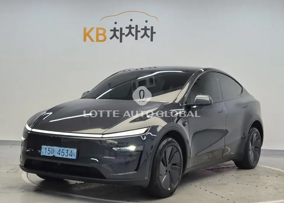 2025 Tesla Model Y, VIN LRWYGCFJ7SC135958