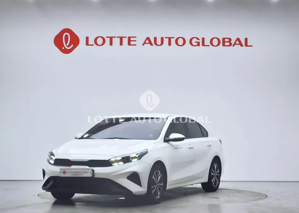 2022 Kia K3, VIN KNAF241BENA933671