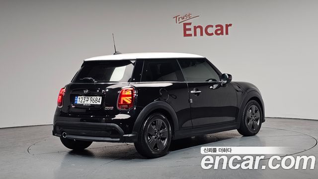 2022 Mini Cooper, VIN WMW41DH05N2S44097