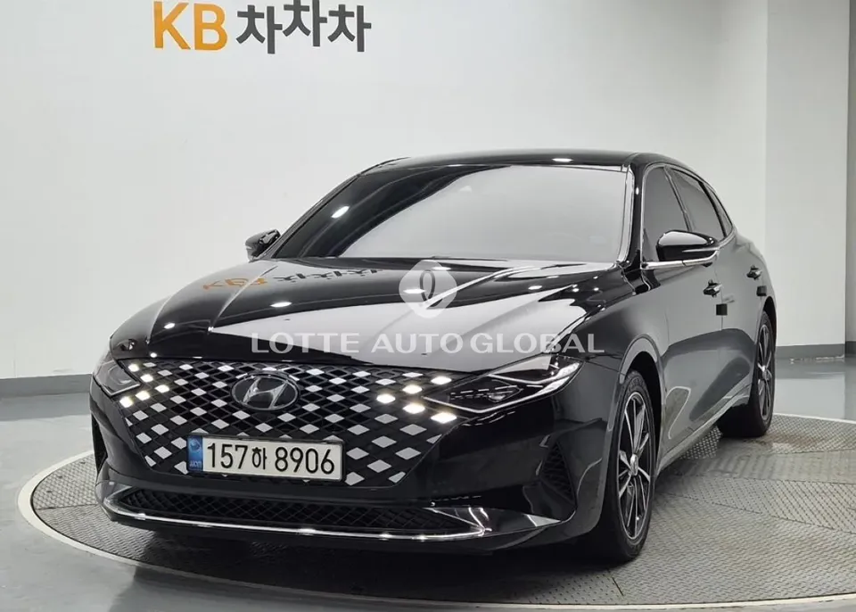 2022 Hyundai Grandeur, VIN KMHF141DBNA486892